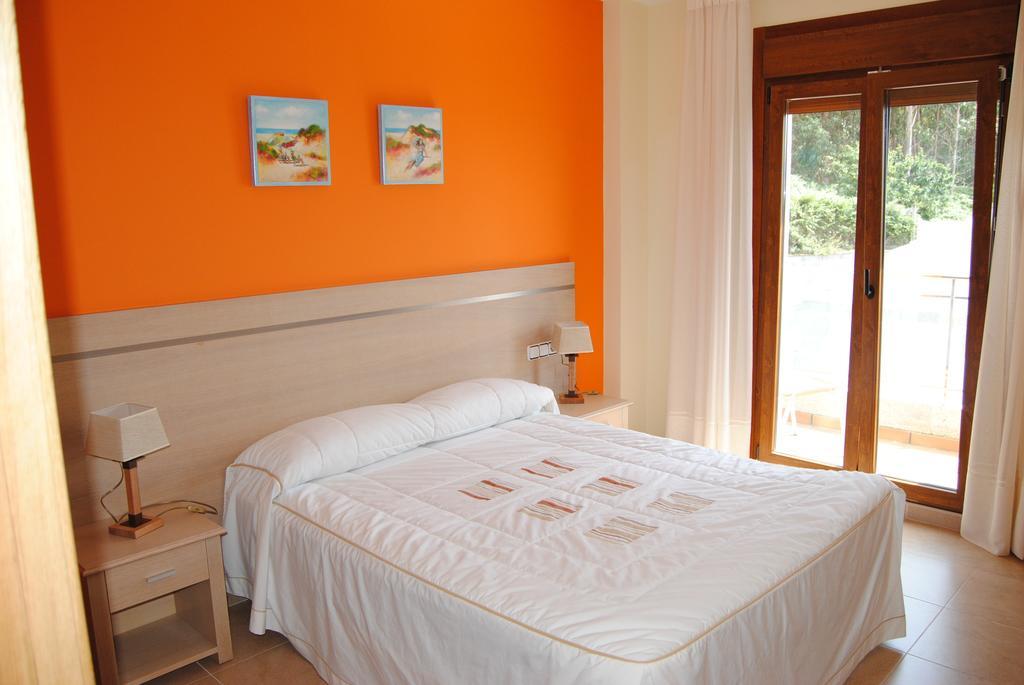 Apartamentos Riveiro Sanxenxo Room photo